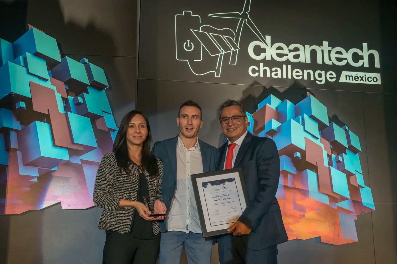 Remise de prix au Cleantech Challenge México
